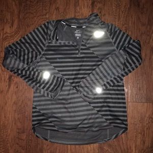 Nike Pullover
